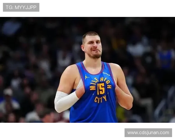 约基奇四天三赛轰79分53板48助创纪录